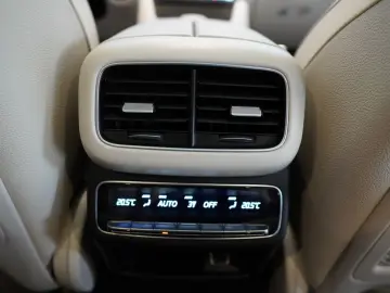 MERCEDES-BENZ GLS 400  4Matic AMG Night Burmester 7S…