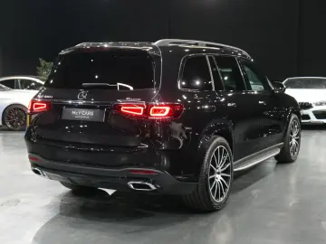 MERCEDES-BENZ GLS 400 d 4Matic  AMG Panorama Luftfahrwerk