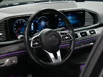 MERCEDES-BENZ GLS 400 d 4Matic  AMG Panorama Luftfahrwerk