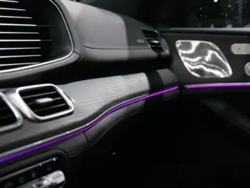 MERCEDES-BENZ GLS 400 d 4Matic  AMG Panorama Luftfahrwerk