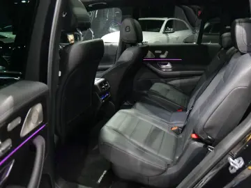 MERCEDES-BENZ GLS 400 d 4Matic  AMG Panorama Luftfahrwerk