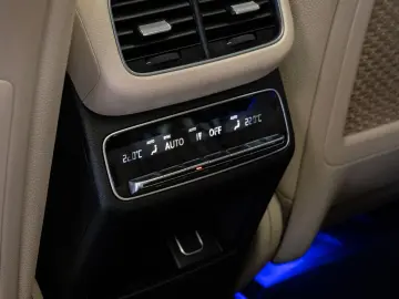 MERCEDES-BENZ GLE 400d 4M AMG-LINE PANO BURMESTER AH…