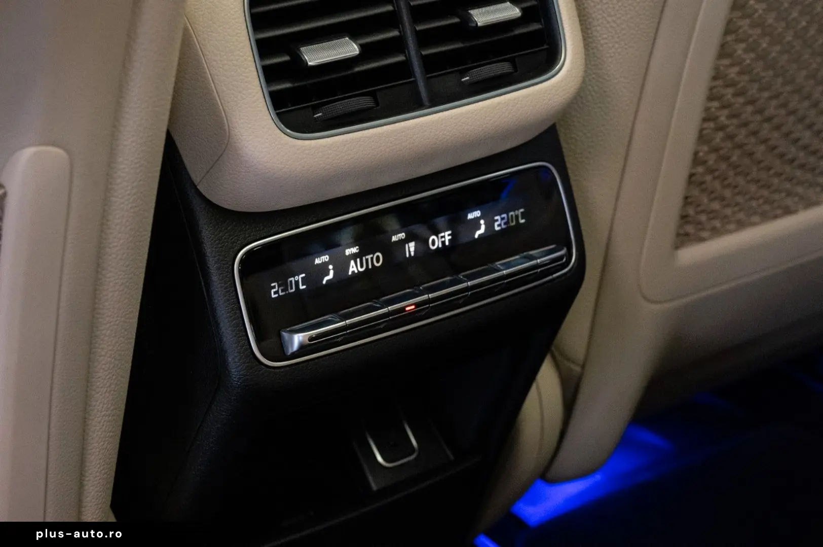 MERCEDES-BENZ GLE 400d 4M AMG-LINE PANO BURMESTER AH&hellip;