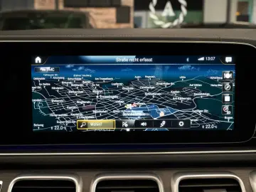 MERCEDES-BENZ GLE 400d 4M AMG-LINE PANO BURMESTER AH…
