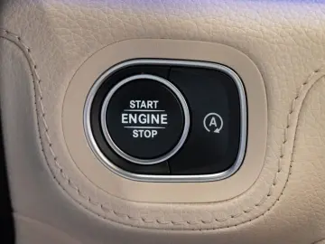 MERCEDES-BENZ GLE 400d 4M AMG-LINE PANO BURMESTER AH…
