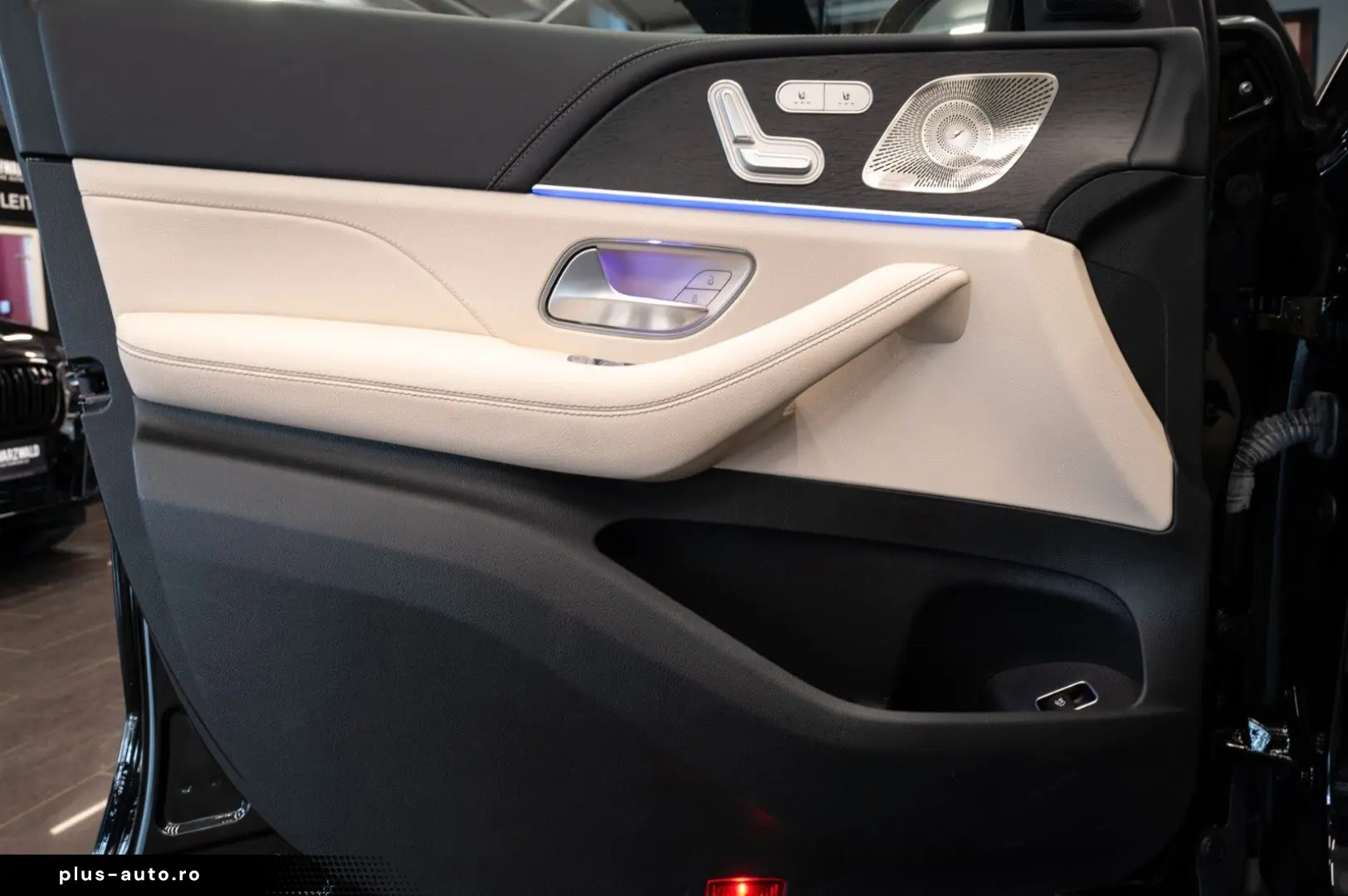 MERCEDES-BENZ GLE 400d 4M AMG-LINE PANO BURMESTER AH&hellip;