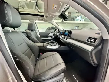 MERCEDES-BENZ GLE 400 d 4M AMG Night DISTRONIC  Pano…