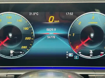 MERCEDES-BENZ GLE 400 d 4M AMG Night DISTRONIC  Pano…
