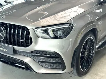 MERCEDES-BENZ GLE 400 d 4M AMG Night DISTRONIC  Pano…