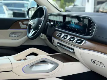 MERCEDES-BENZ GLE 350 de 4Matic AMG Line Night Burmester
