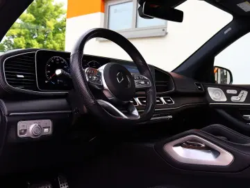MERCEDES-BENZ GLS 400 d 4M AMG 7 SITZ DISTR PANO KAM…