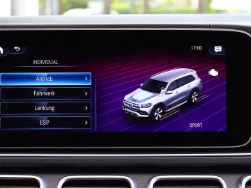 MERCEDES-BENZ GLS 400 d 4M AMG 7 SITZ DISTR PANO KAM…