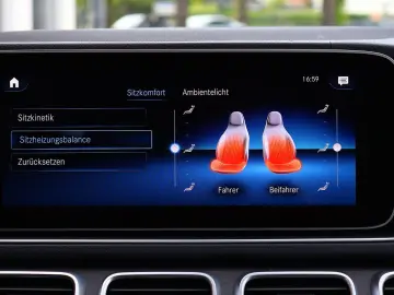 MERCEDES-BENZ GLS 400 d 4M AMG 7 SITZ DISTR PANO KAM…