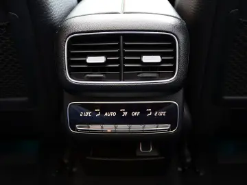 MERCEDES-BENZ GLS 400 d 4M AMG 7 SITZ DISTR PANO KAM…