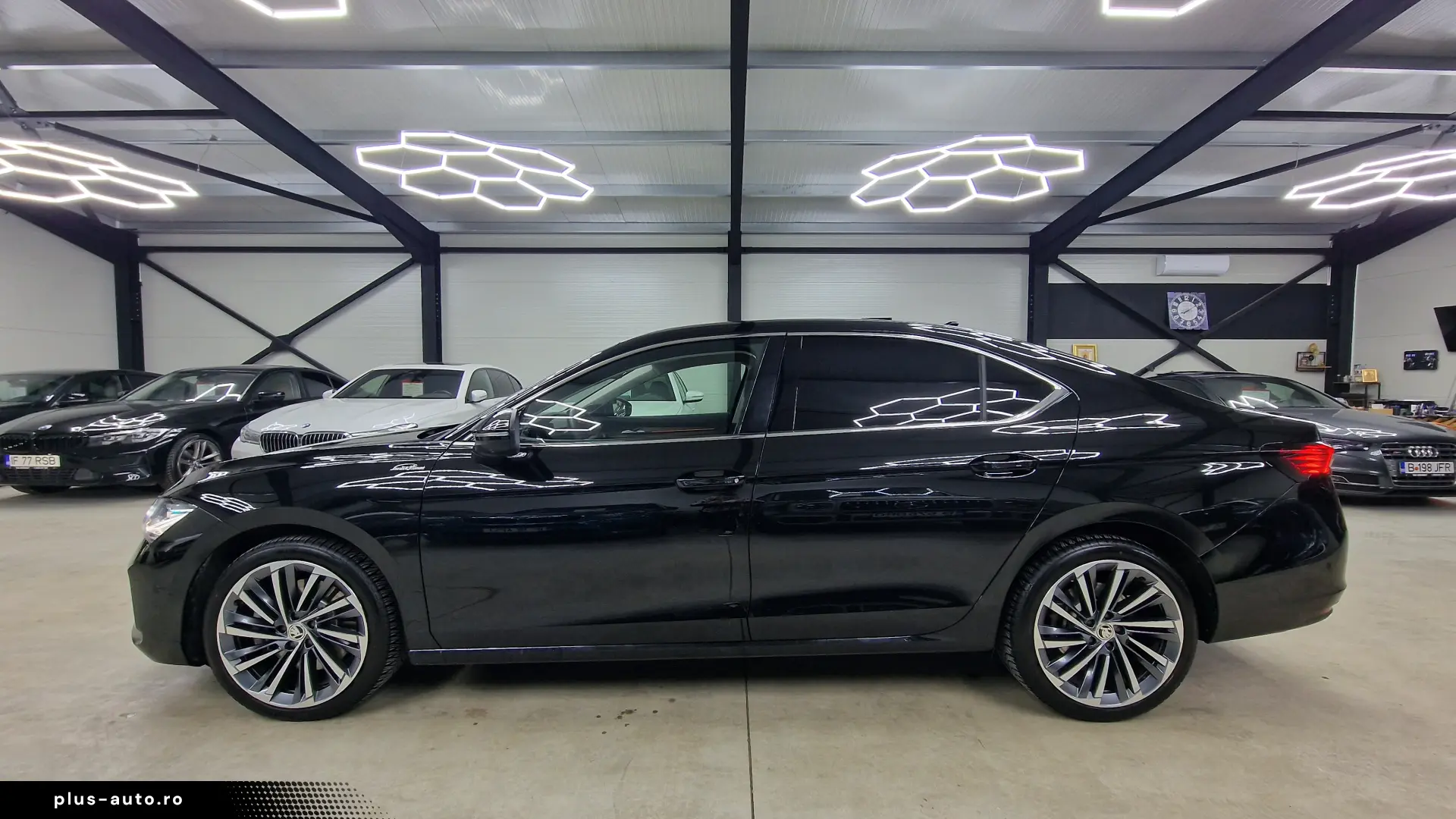 Skoda Superb 2.0Turbo 265CP Masaj Ventilatie Garantie2028