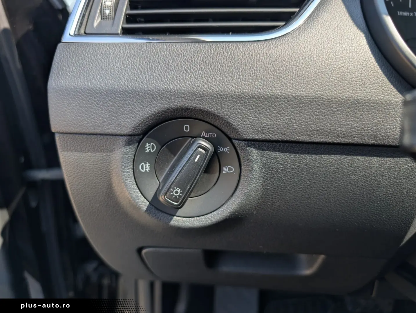 SKODA Octavia 2016 — imagine 26