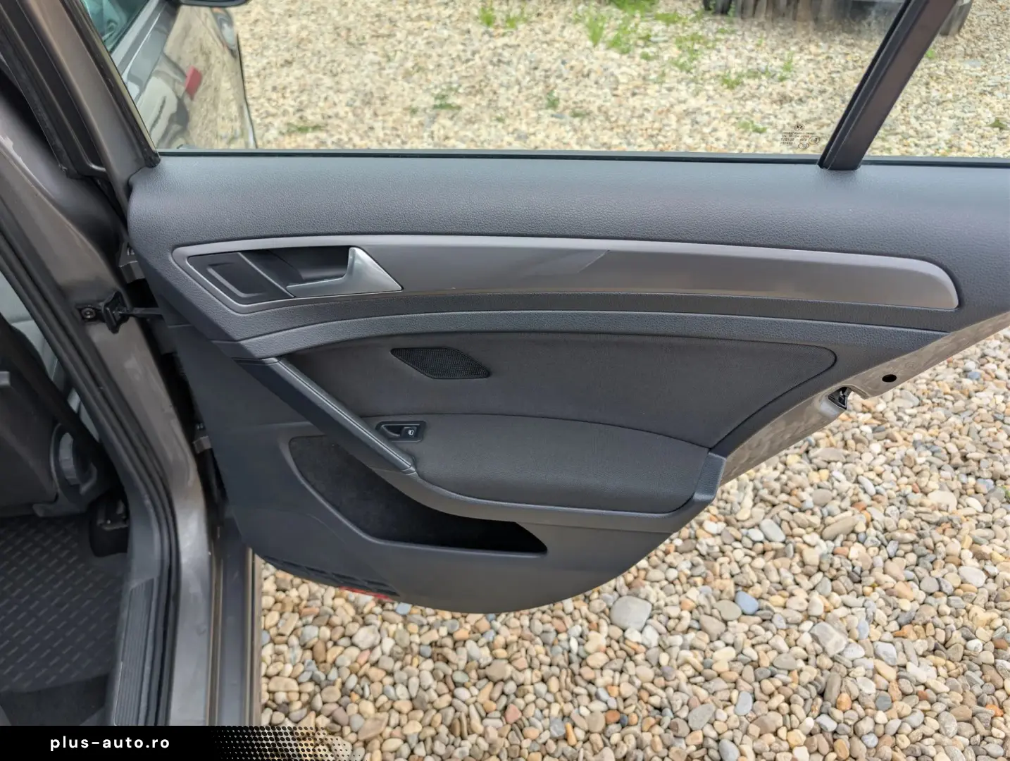 Volkswagen Golf   1.6 TDI 105CP   2015   TVA Deductibil