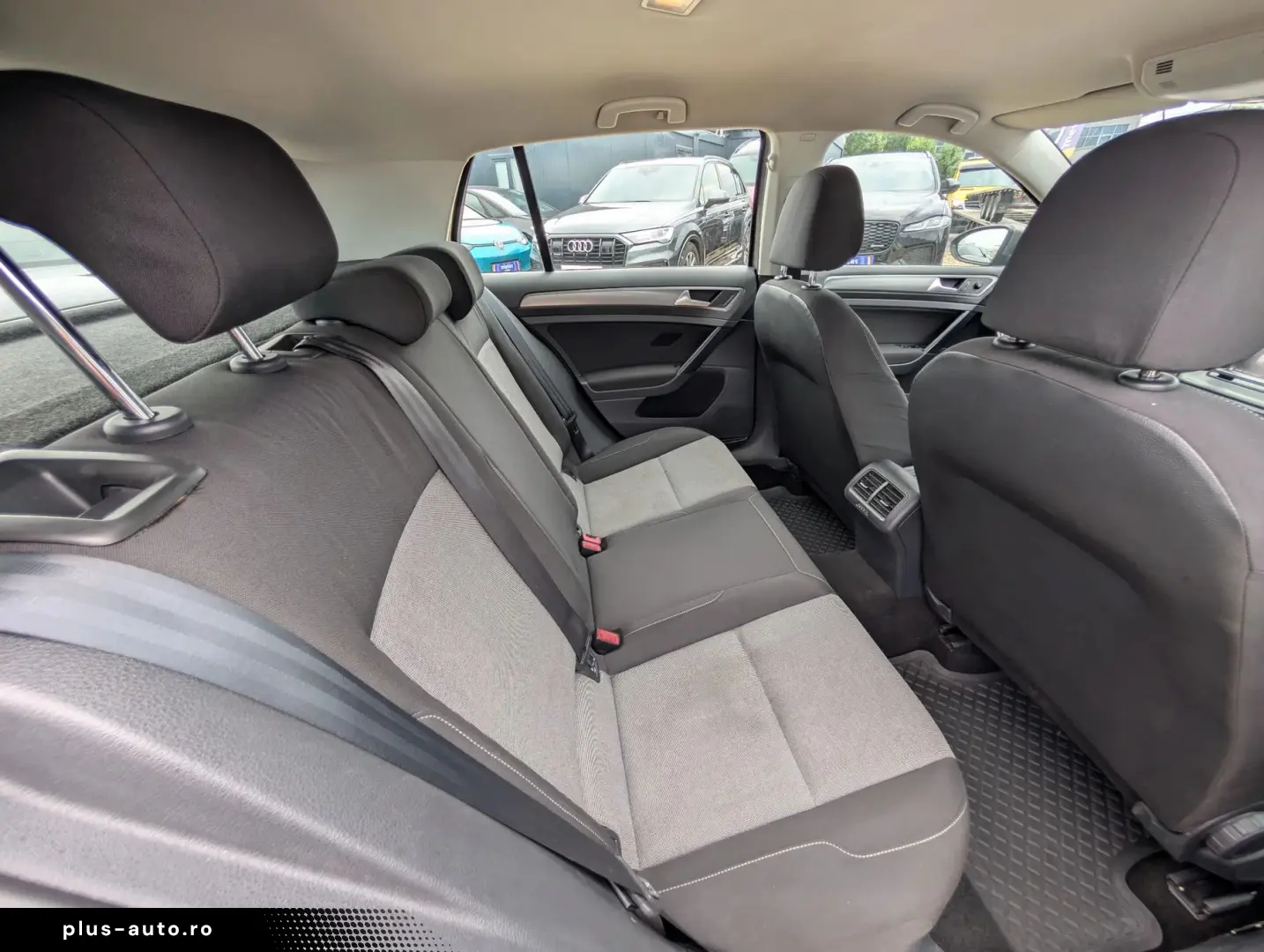 Volkswagen Golf   1.6 TDI 105CP   2015   TVA Deductibil