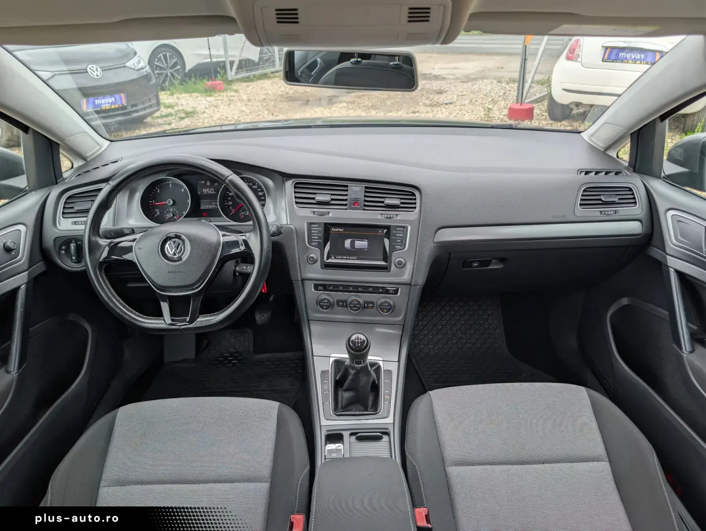 Volkswagen Golf   1.6 TDI 105CP   2015   TVA Deductibil