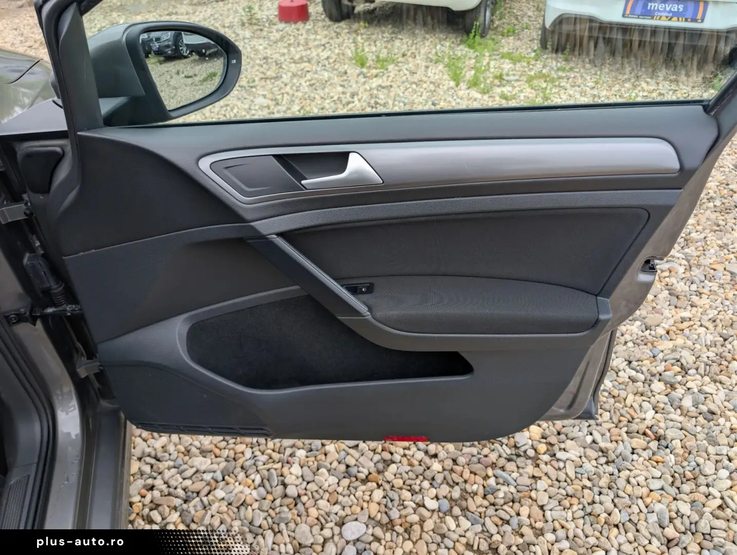 Volkswagen Golf   1.6 TDI 105CP   2015   TVA Deductibil