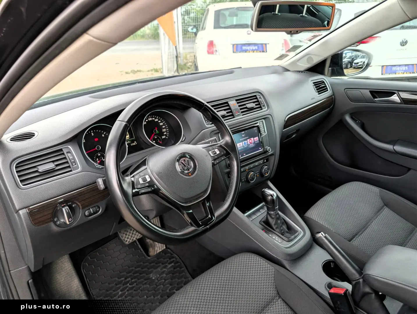 VOLKSWAGEN Jetta 2016 — imagine 11