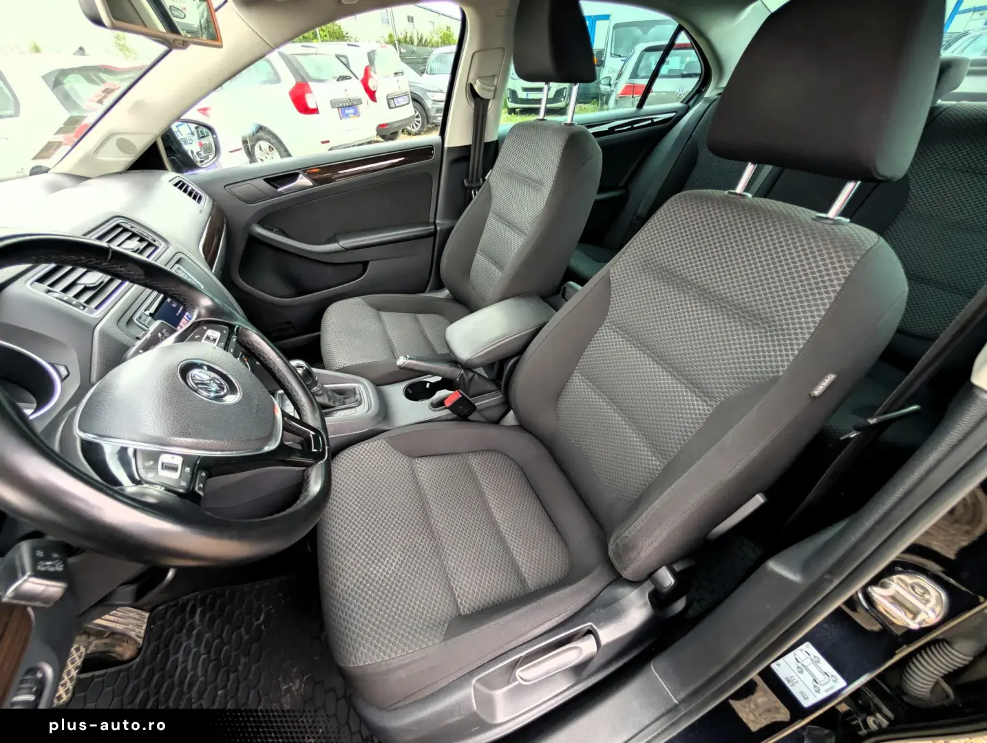 VOLKSWAGEN Jetta 2016 — imagine 12