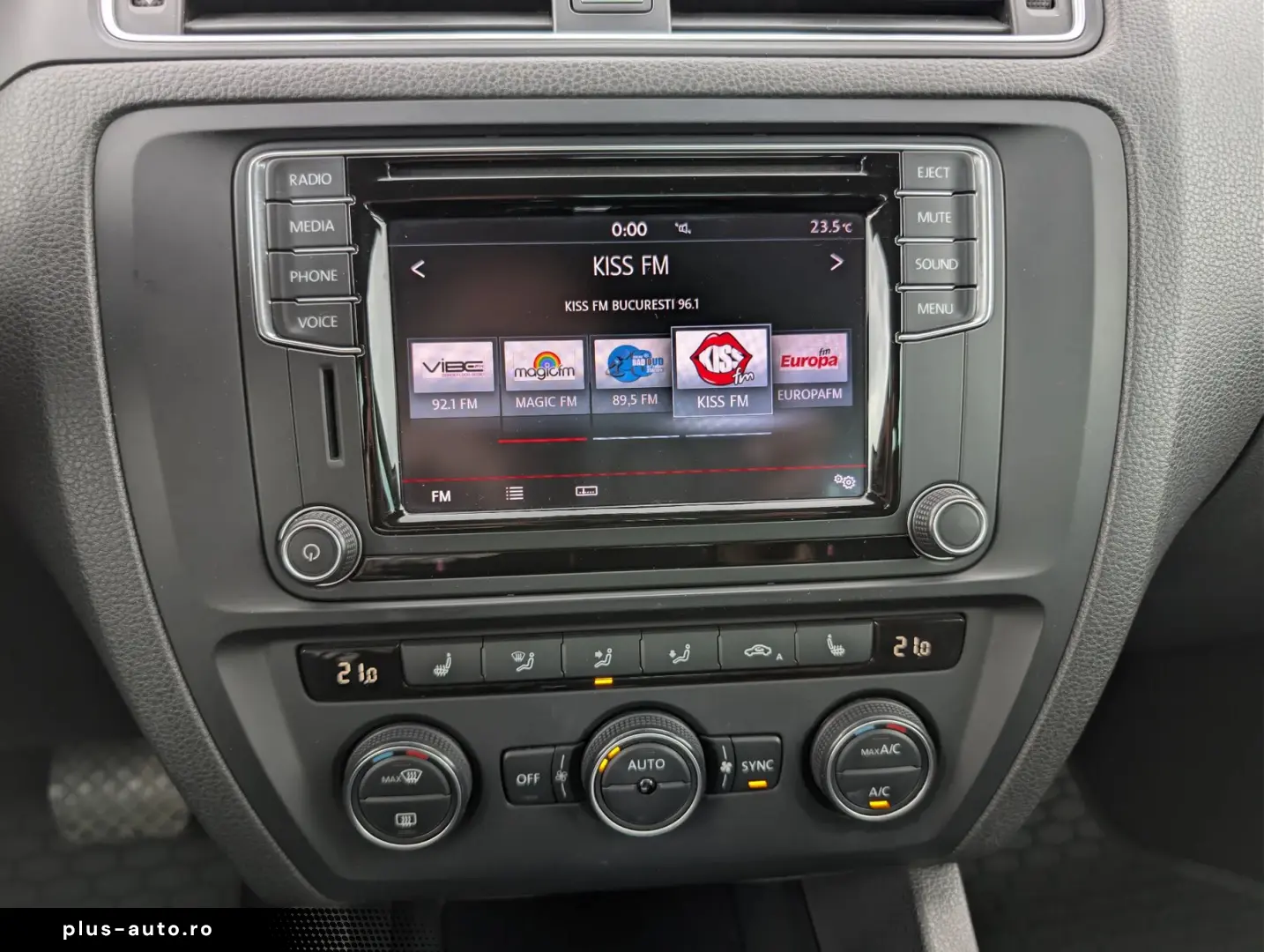 VOLKSWAGEN Jetta 2016 — imagine 26
