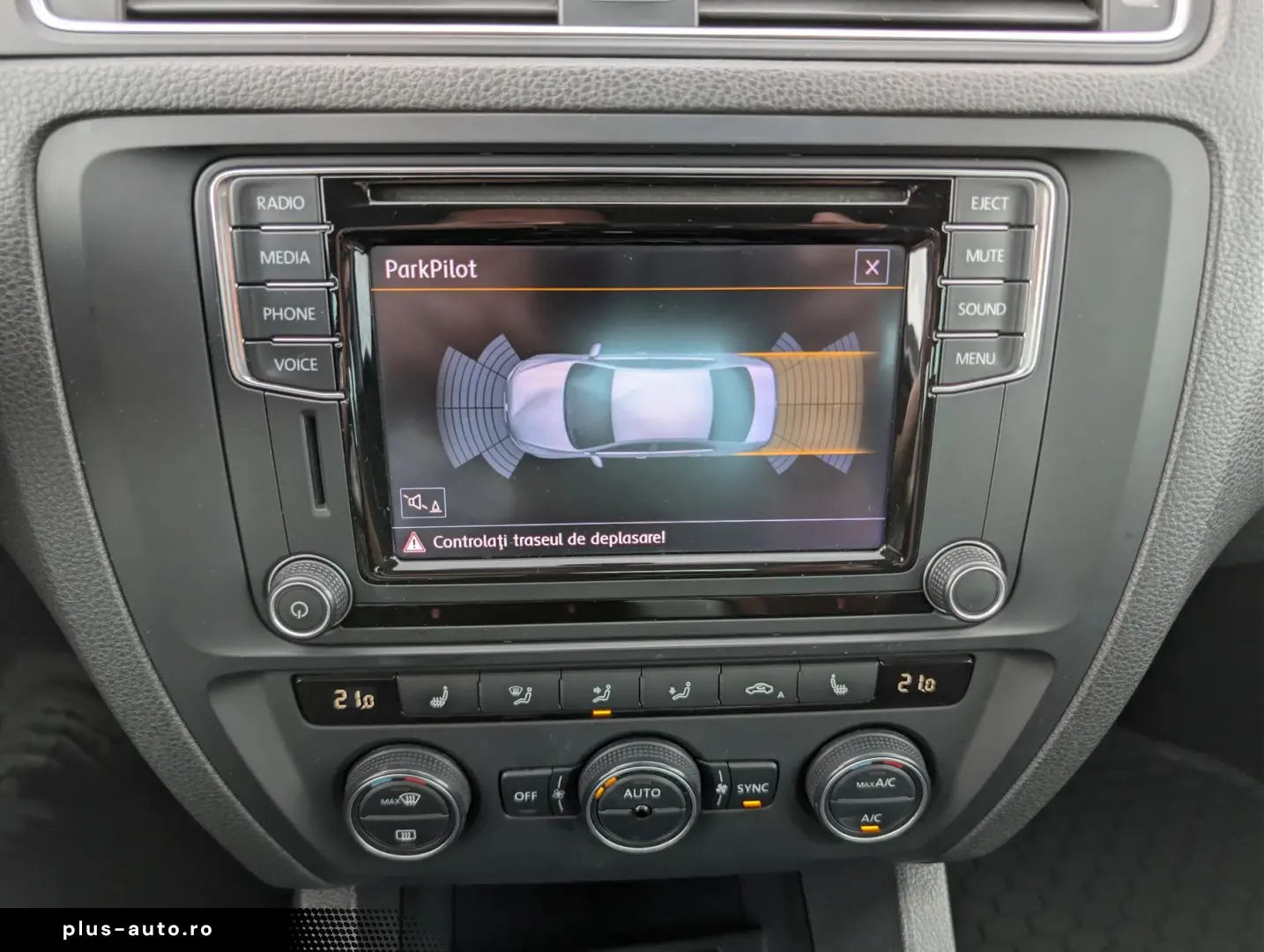 VOLKSWAGEN Jetta 2016 — imagine 28