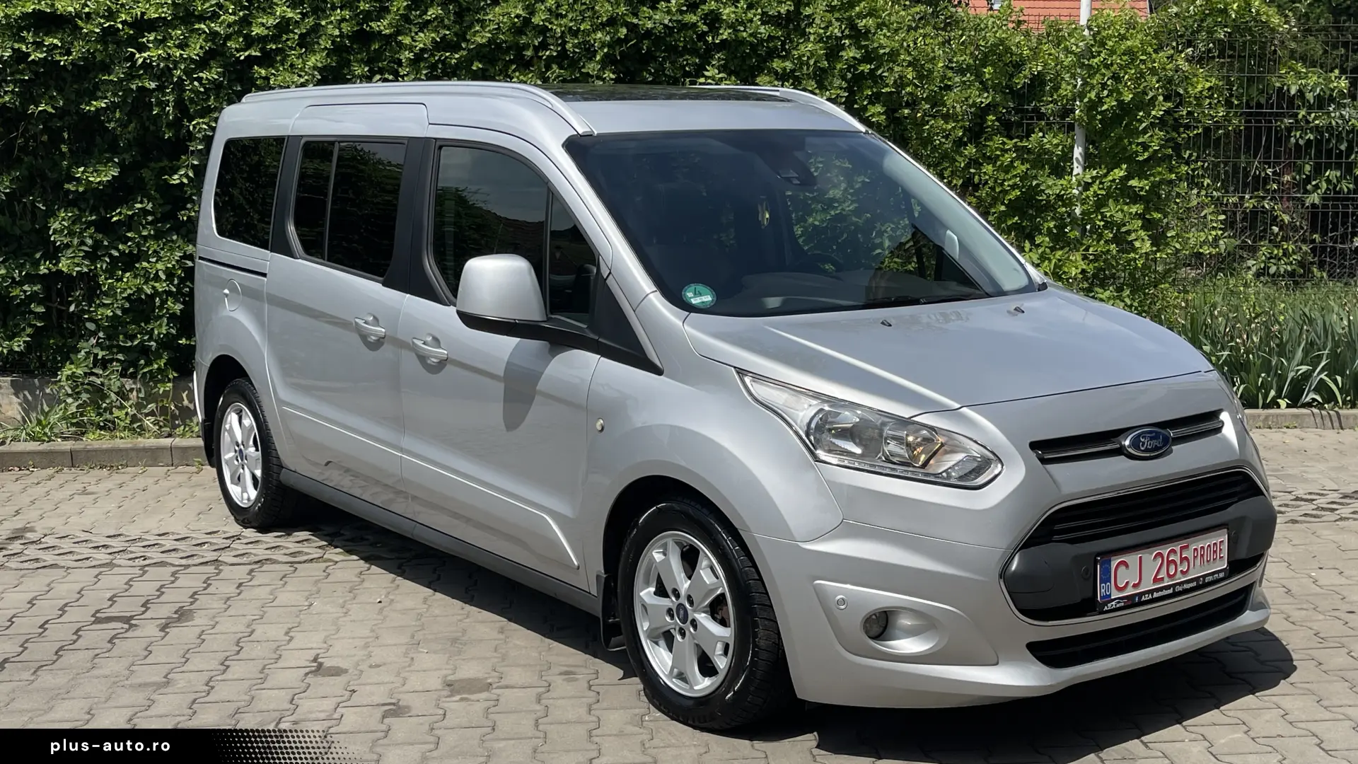 Ford Tourneo Connect Maxi Titanium   Euro 6   Panoramic