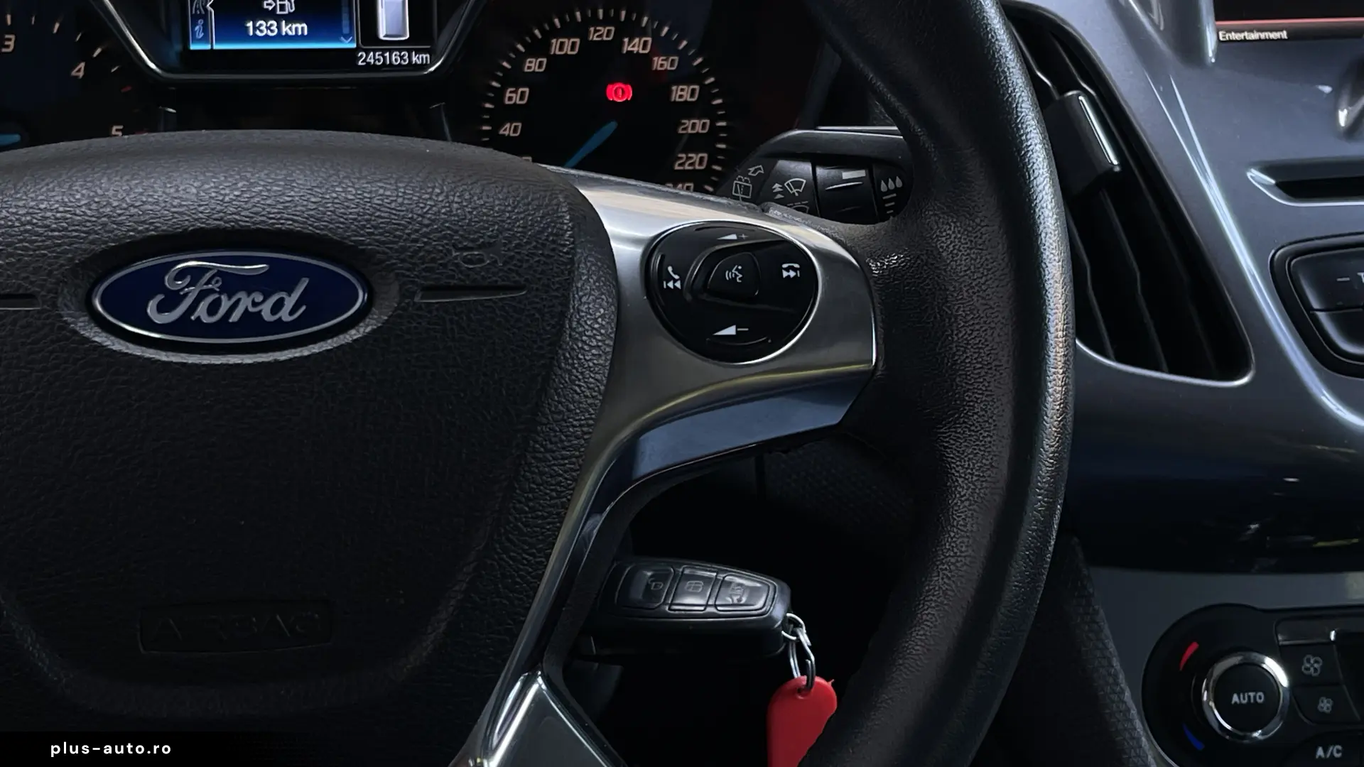 Ford Tourneo Connect Maxi Titanium   Euro 6   Panoramic