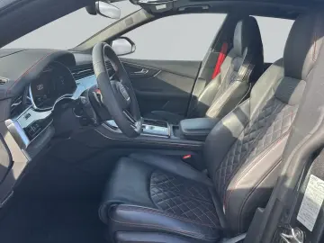 AUDI SQ8 TFSI AHK HUD B&O STANDH.