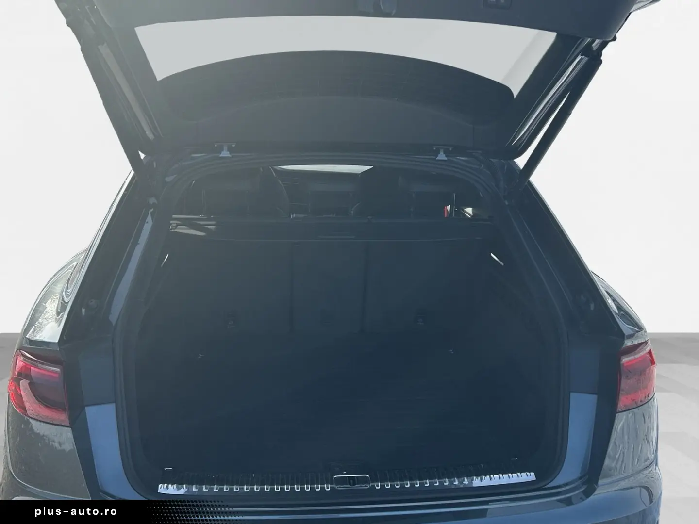 AUDI SQ8 TFSI AHK HUD B&O STANDH.