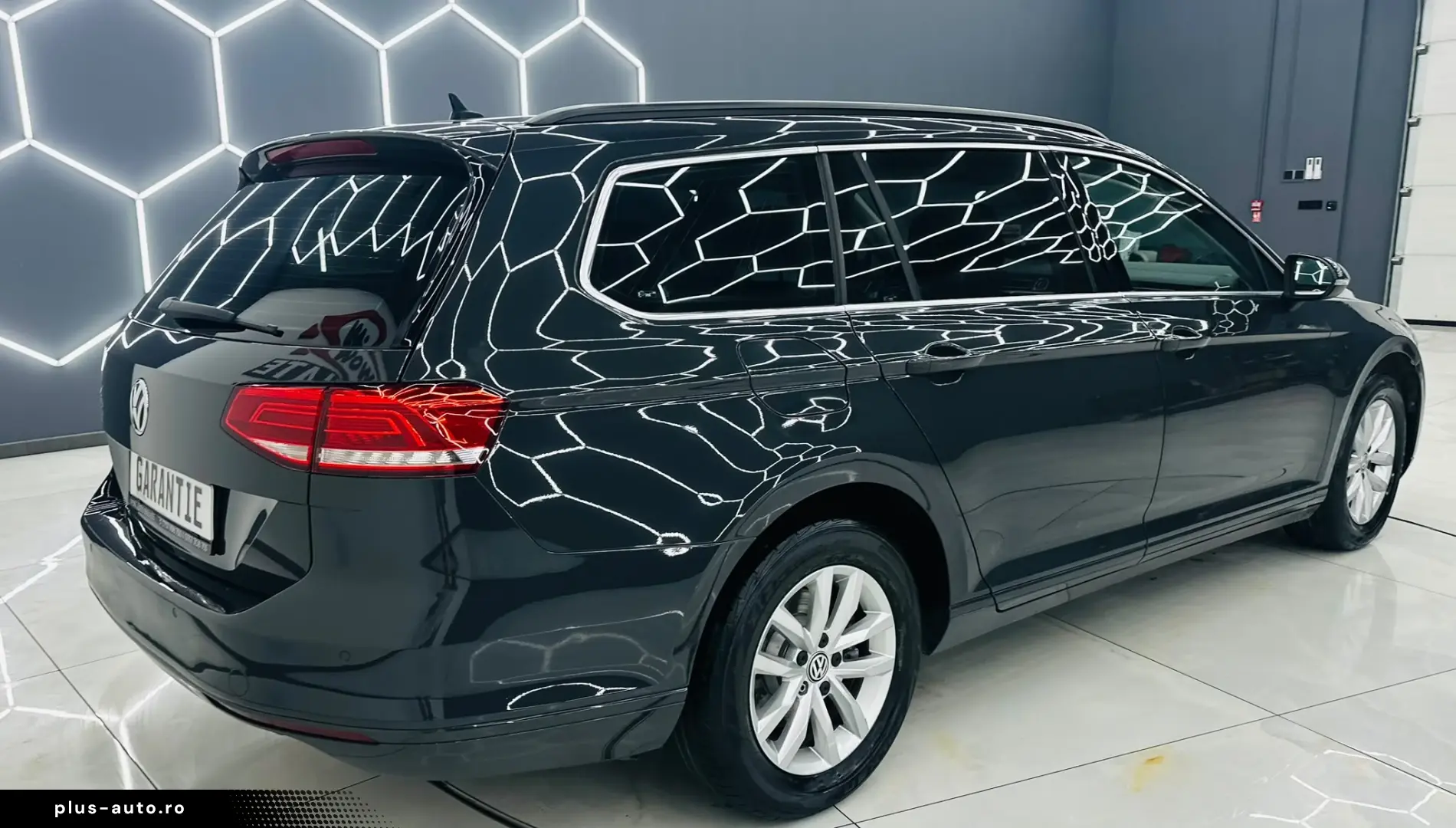 VOLKSWAGEN PASSAT 2016 2.0D E6 Garantie 12 Luni Rate Avans 0