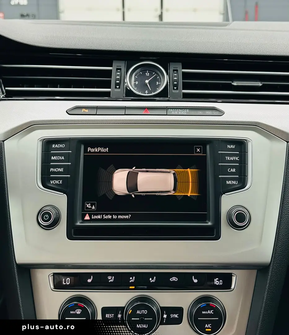 VOLKSWAGEN PASSAT 2016 2.0D E6 Garantie 12 Luni Rate Avans 0