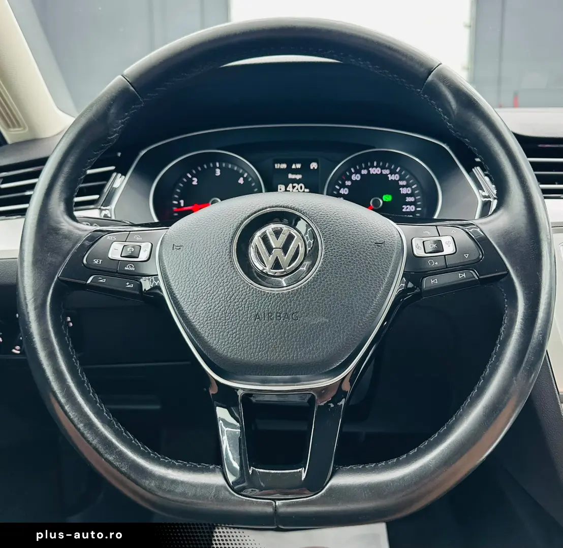 VOLKSWAGEN PASSAT 2016 2.0D E6 Garantie 12 Luni Rate Avans 0