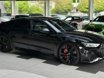 AUDI RS7 4.0 TFSI quattro Dynamik  Pano HuD B&O StHzg