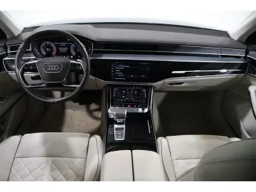 AUDI A8 50 TDI quattro Pano Allradlenkung Head-Up Dis