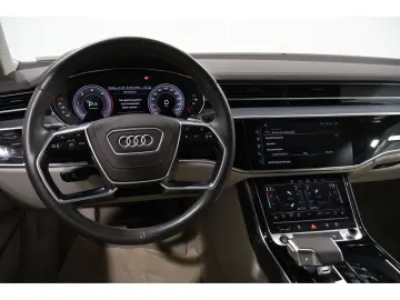 AUDI A8 50 TDI quattro Pano Allradlenkung Head-Up Dis