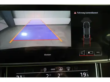 AUDI A8 50 TDI quattro Pano Allradlenkung Head-Up Dis
