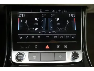 AUDI A8 50 TDI quattro Pano Allradlenkung Head-Up Dis