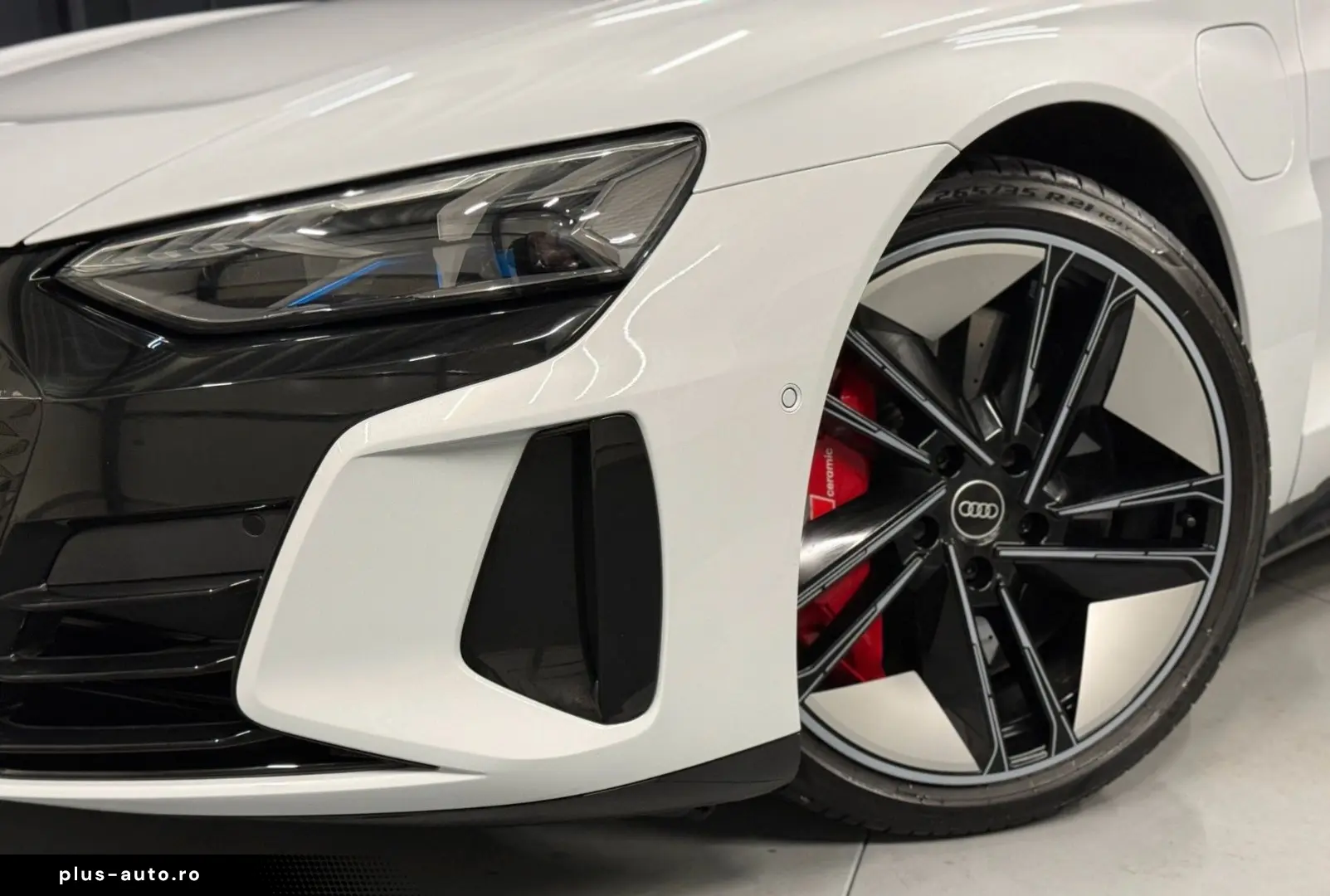 AUDI RS e-tron GT quattro NP 176.140 EUR KERAMIK CARB