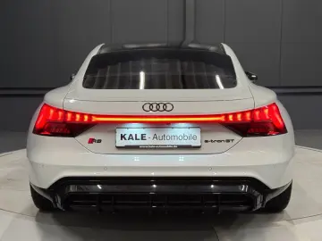 AUDI RS e-tron GT quattro NP 176.140 EUR KERAMIK CARB