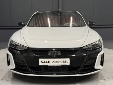 AUDI RS e-tron GT quattro NP 176.140 EUR KERAMIK CARB