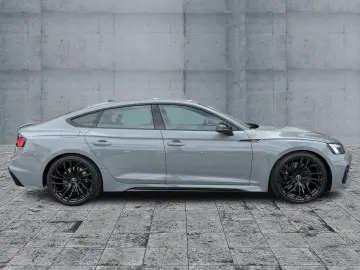 AUDI RS 5 Sportback quattro