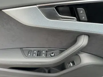 AUDI RS 5 Sportback quattro