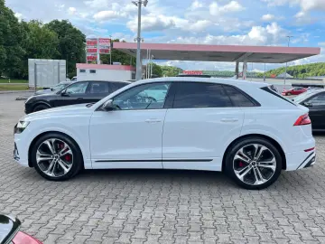 AUDI SQ8 competition  SofC HuD Sta 3xCarb 1HD Pan BRD