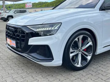 AUDI SQ8 competition  SofC HuD Sta 3xCarb 1HD Pan BRD