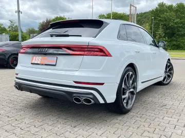 AUDI SQ8 competition  SofC HuD Sta 3xCarb 1HD Pan BRD