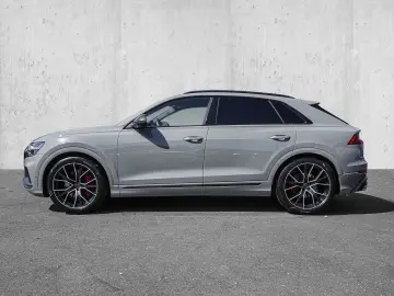 AUDI SQ8 SUV SQ8 competition plus TFSI 373(507) tiptr