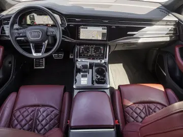 AUDI SQ8 SUV SQ8 competition plus TFSI 373(507) tiptr